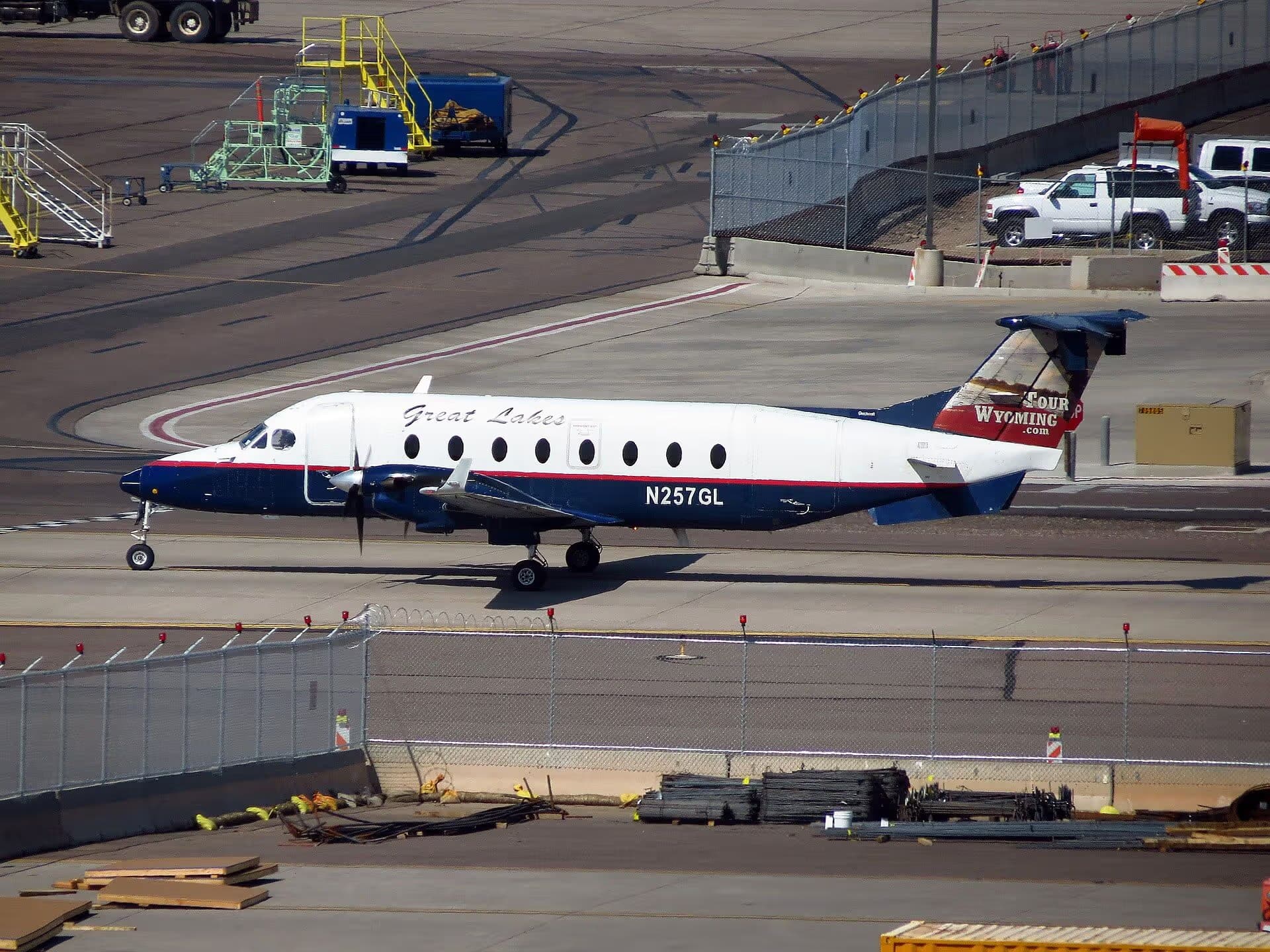 N257GL — Beechcraft