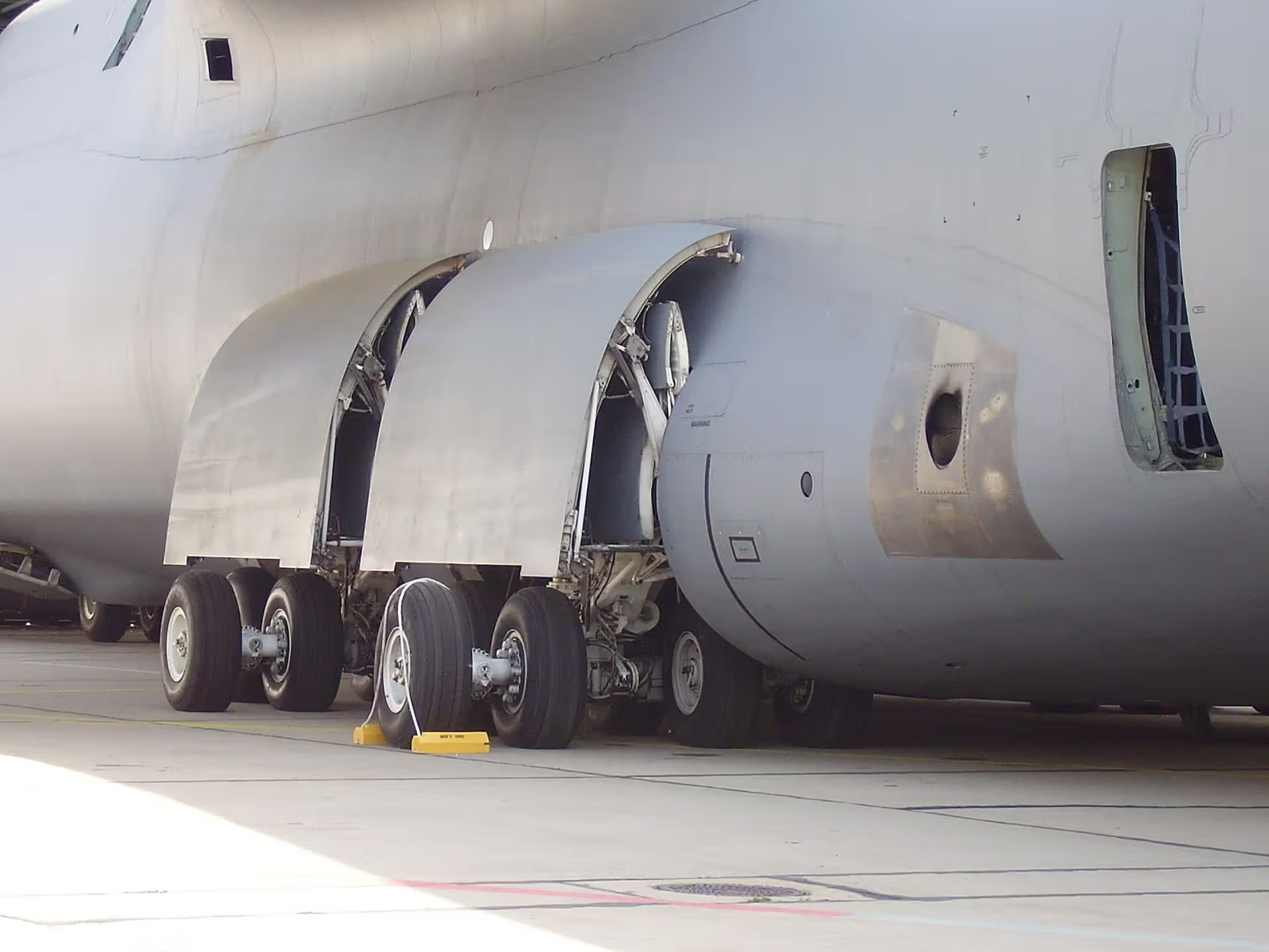 Unidentified — Aircraft