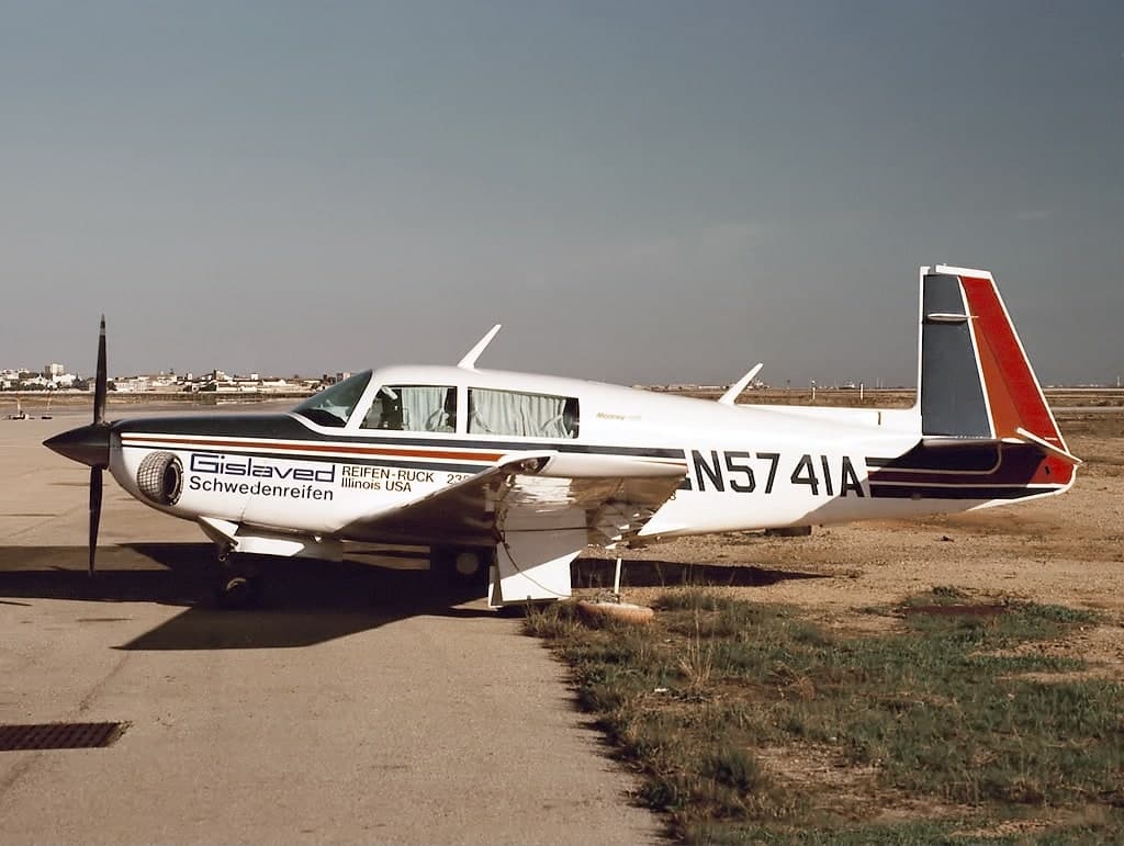 N5741A — Single-engine aircraft