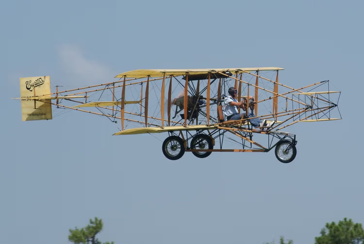 Unidentified — Aircraft
