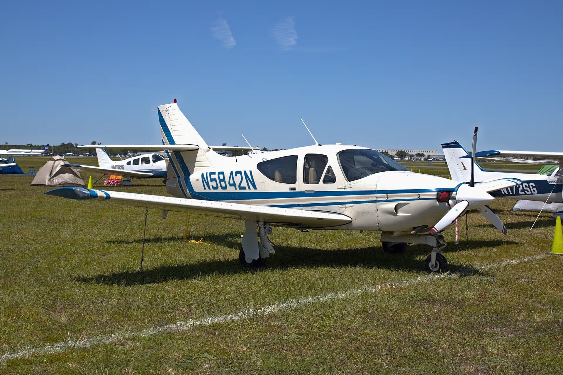 N5842N — Single-engine aircraft