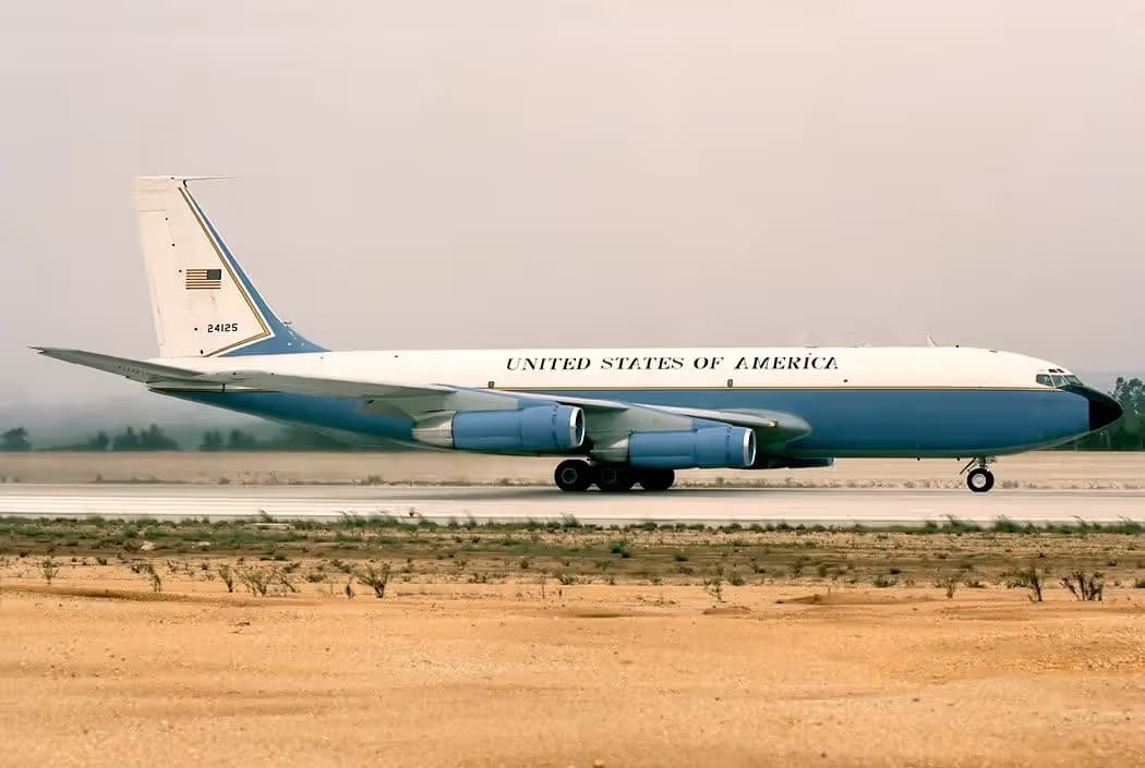 Unidentified — Aircraft