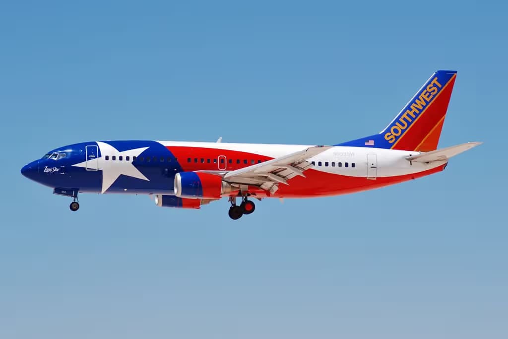 N352SW — Boeing
