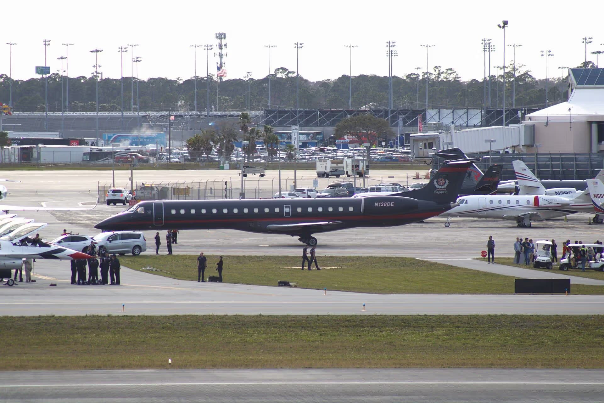 N138DE — Embraer
