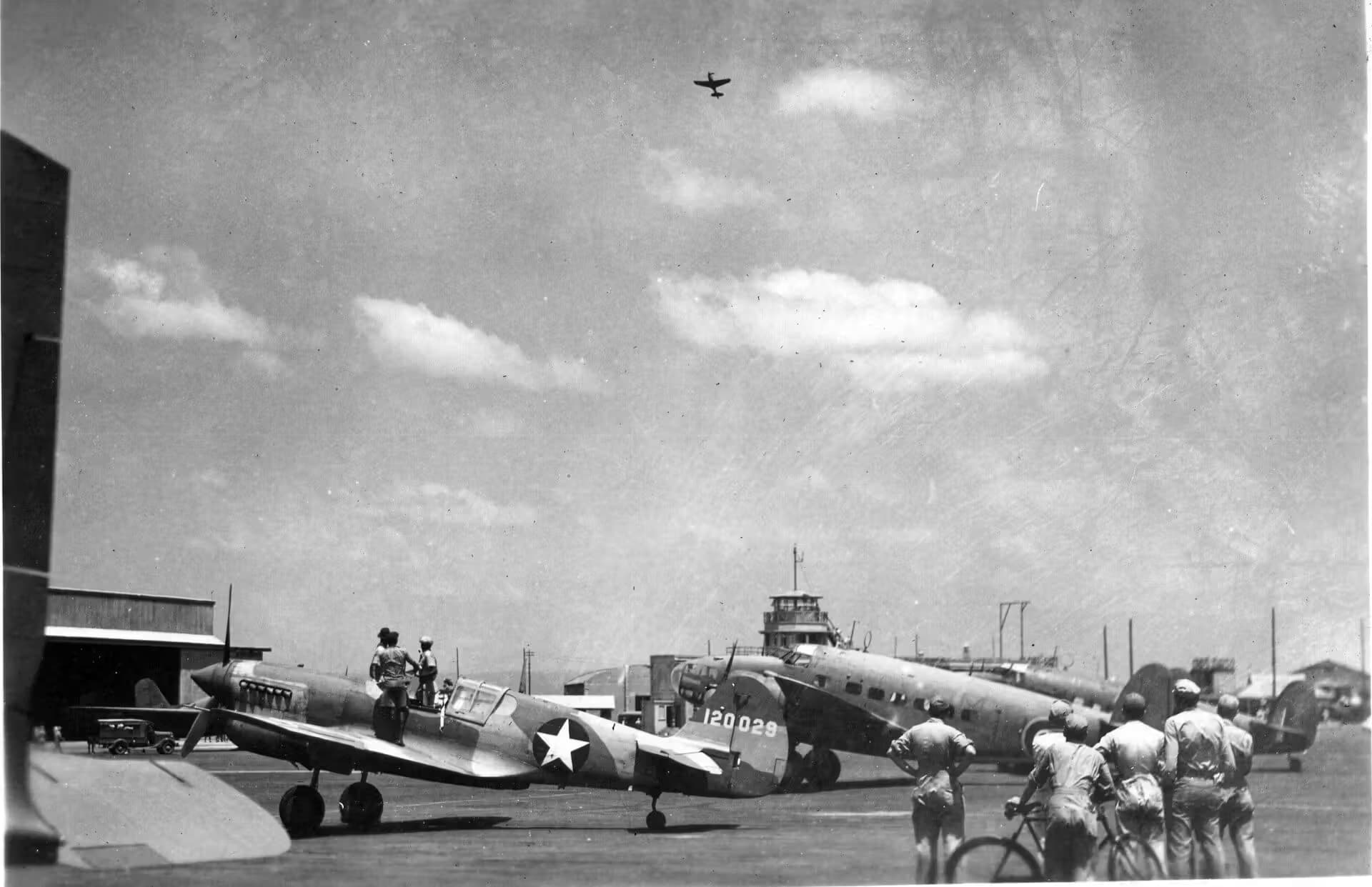 Unidentified — Warbird