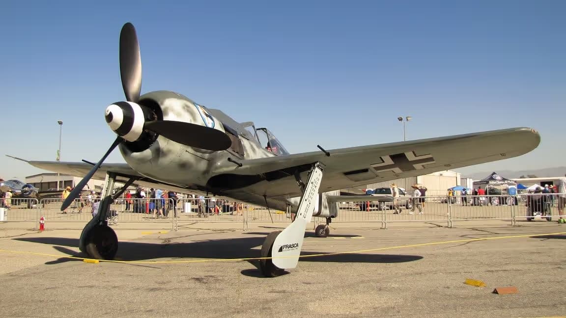 Unidentified — Warbird