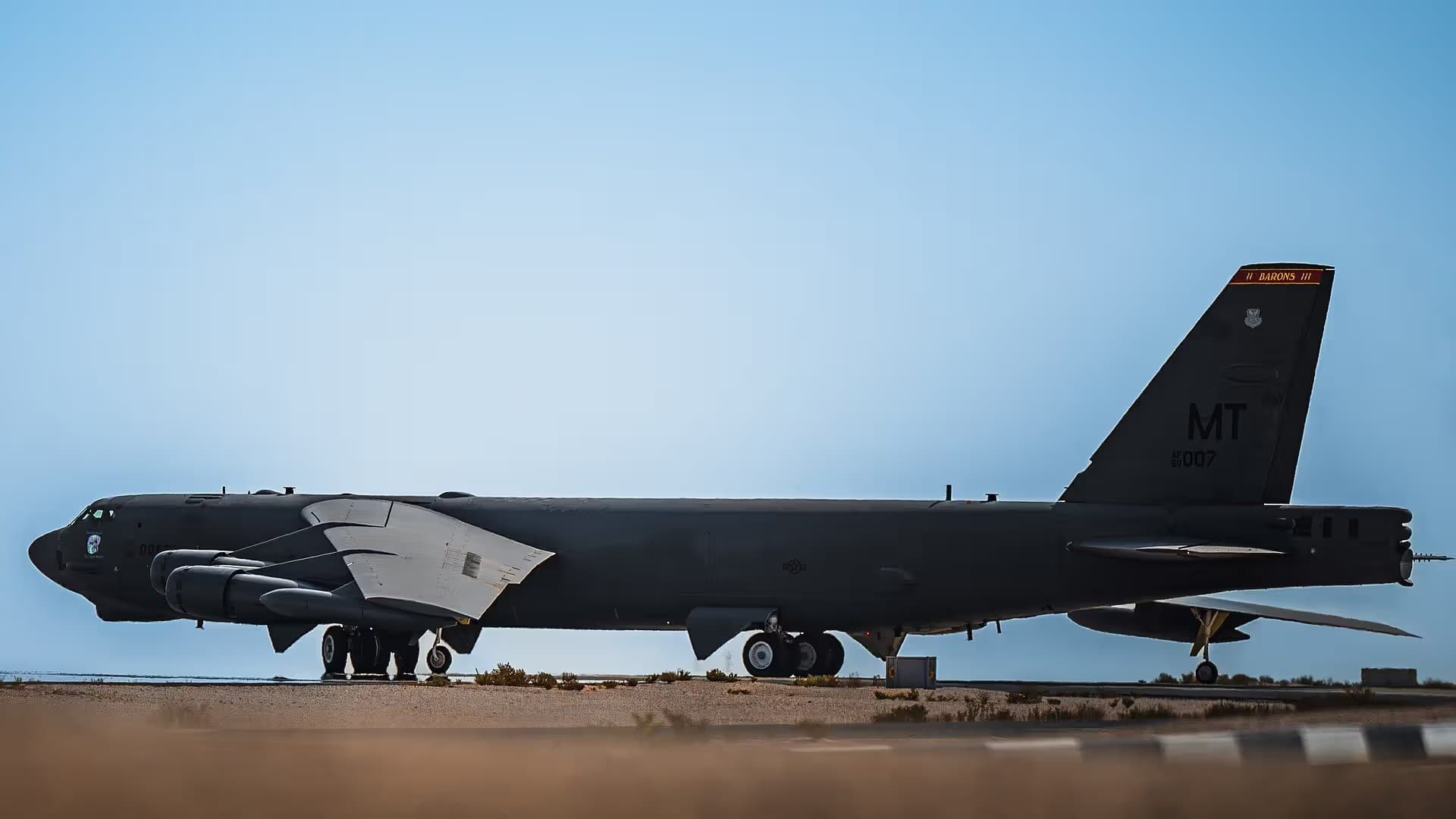 Unidentified — Aircraft