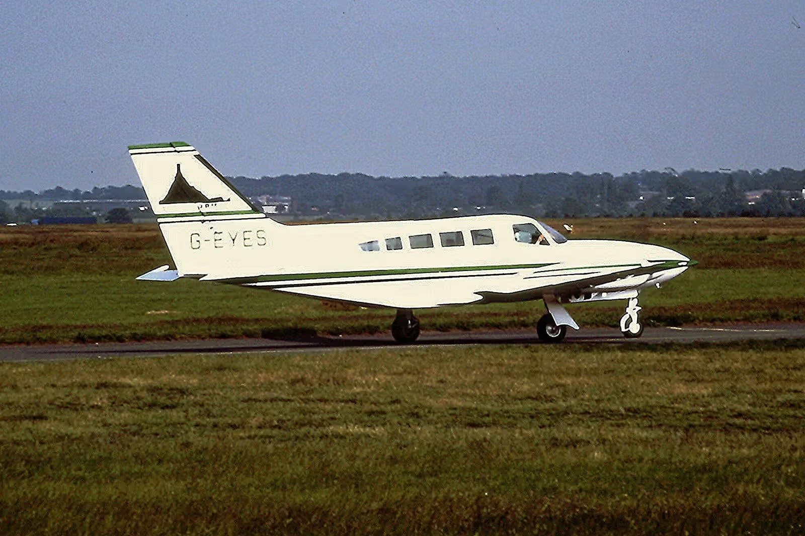 G-EYES — Twin-engine aircraft