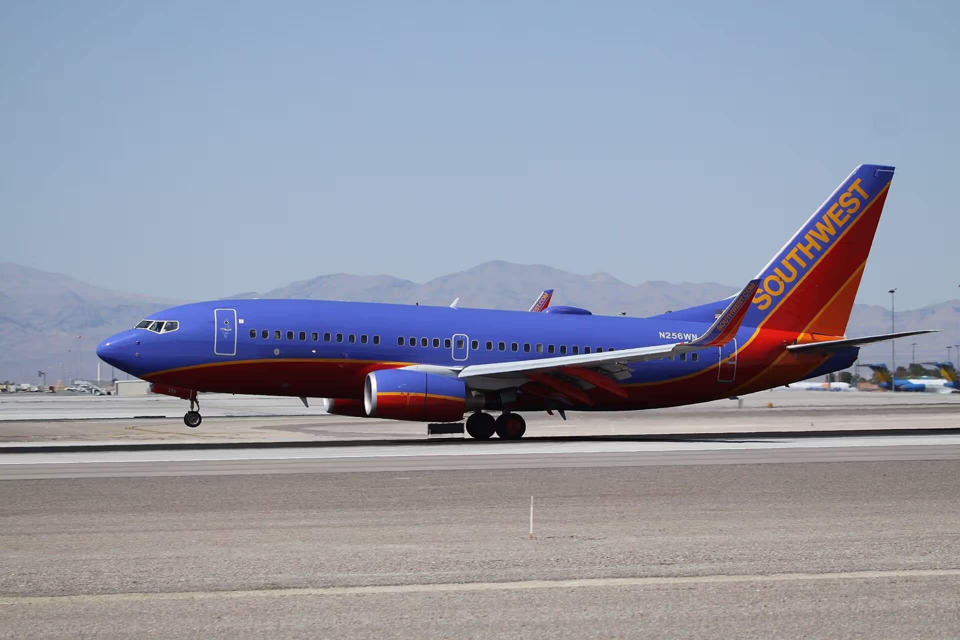 N256WN — Boeing