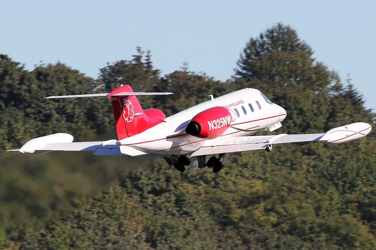 N325NW — Business jet