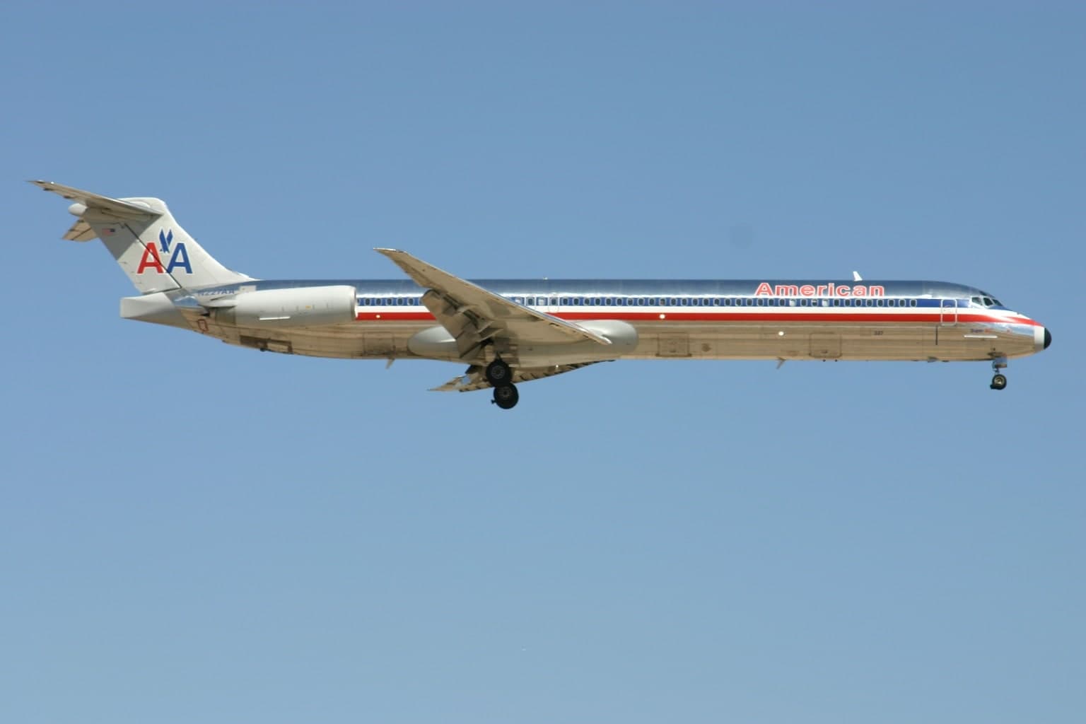 N227AA — Aircraft