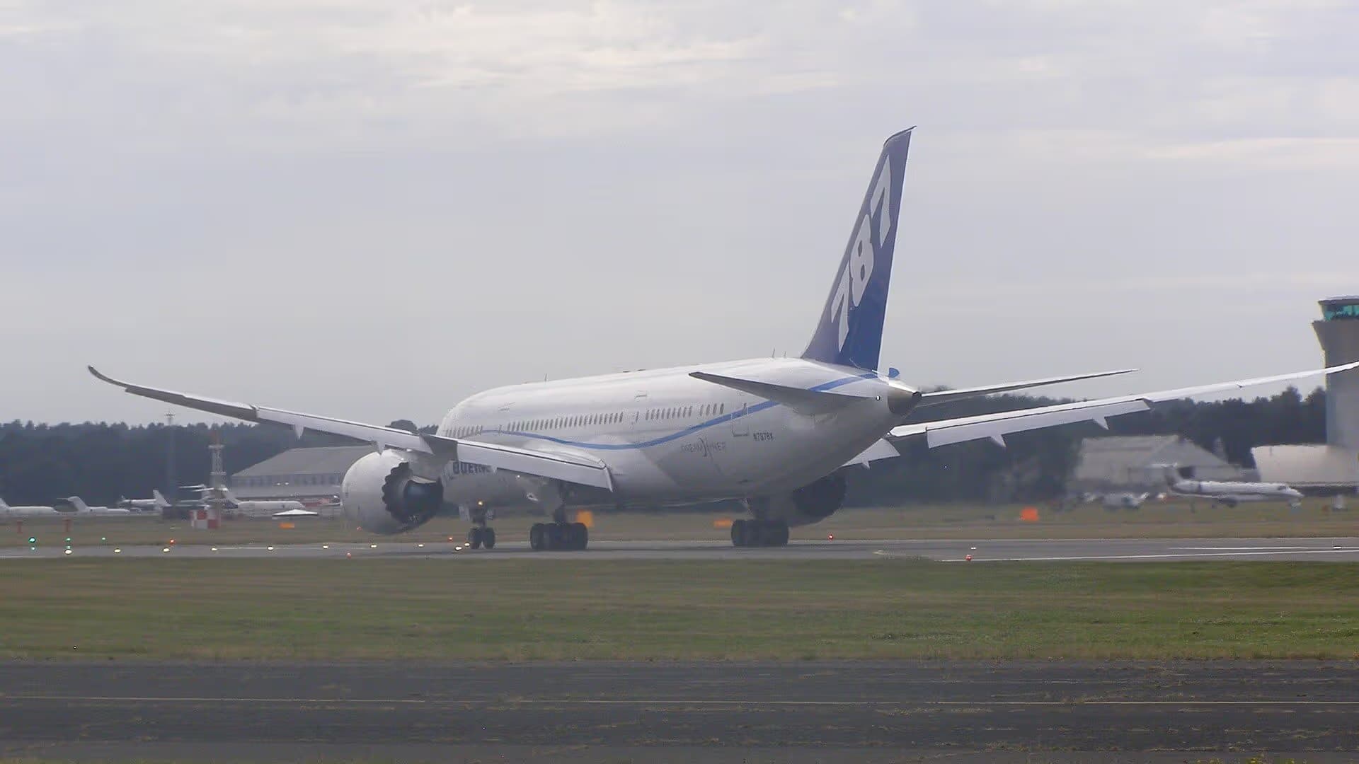 N787BX — Boeing