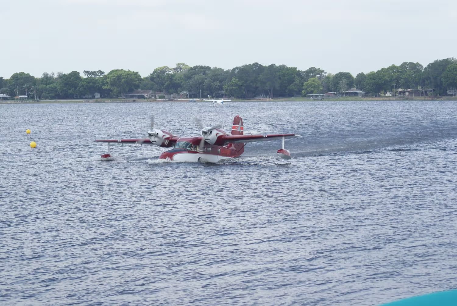 N144GW — Twin-engine aircraft