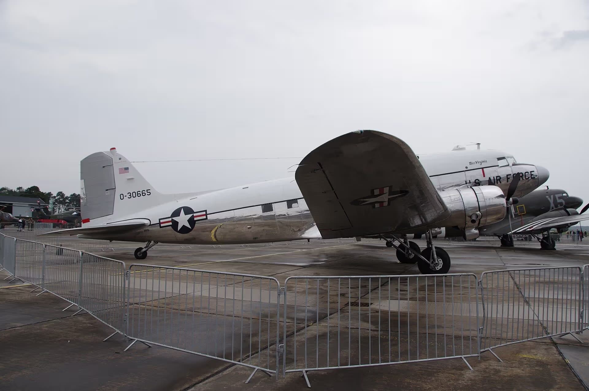 N47E — Douglas