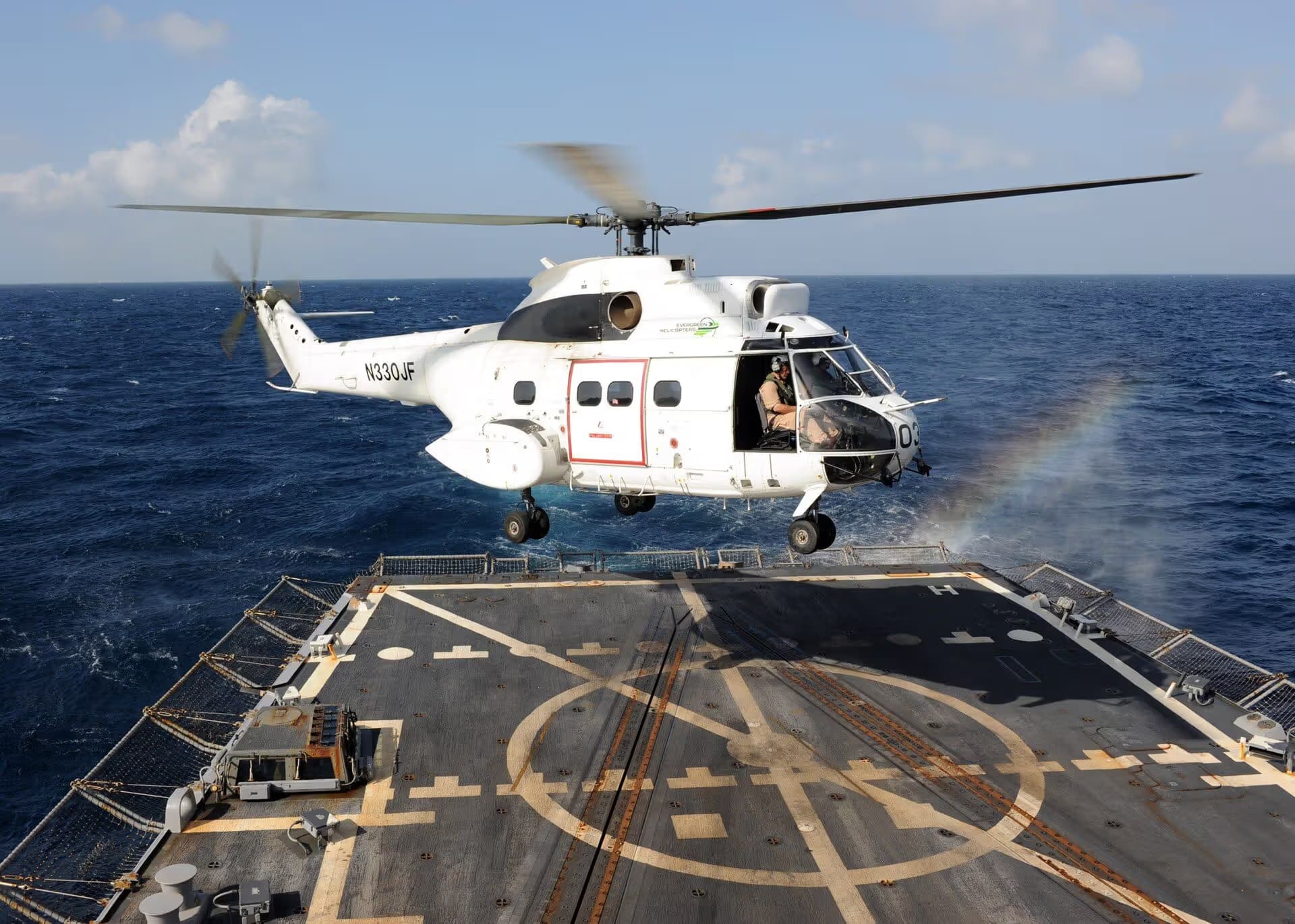 N330JF — Helicopter