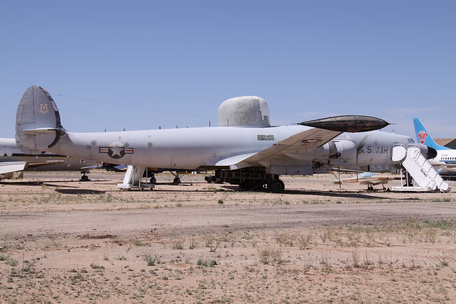Unidentified — Lockheed