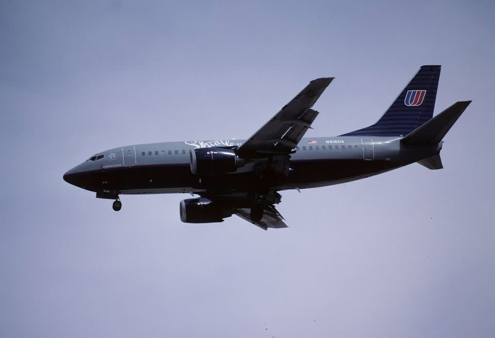 N916UA — Aircraft