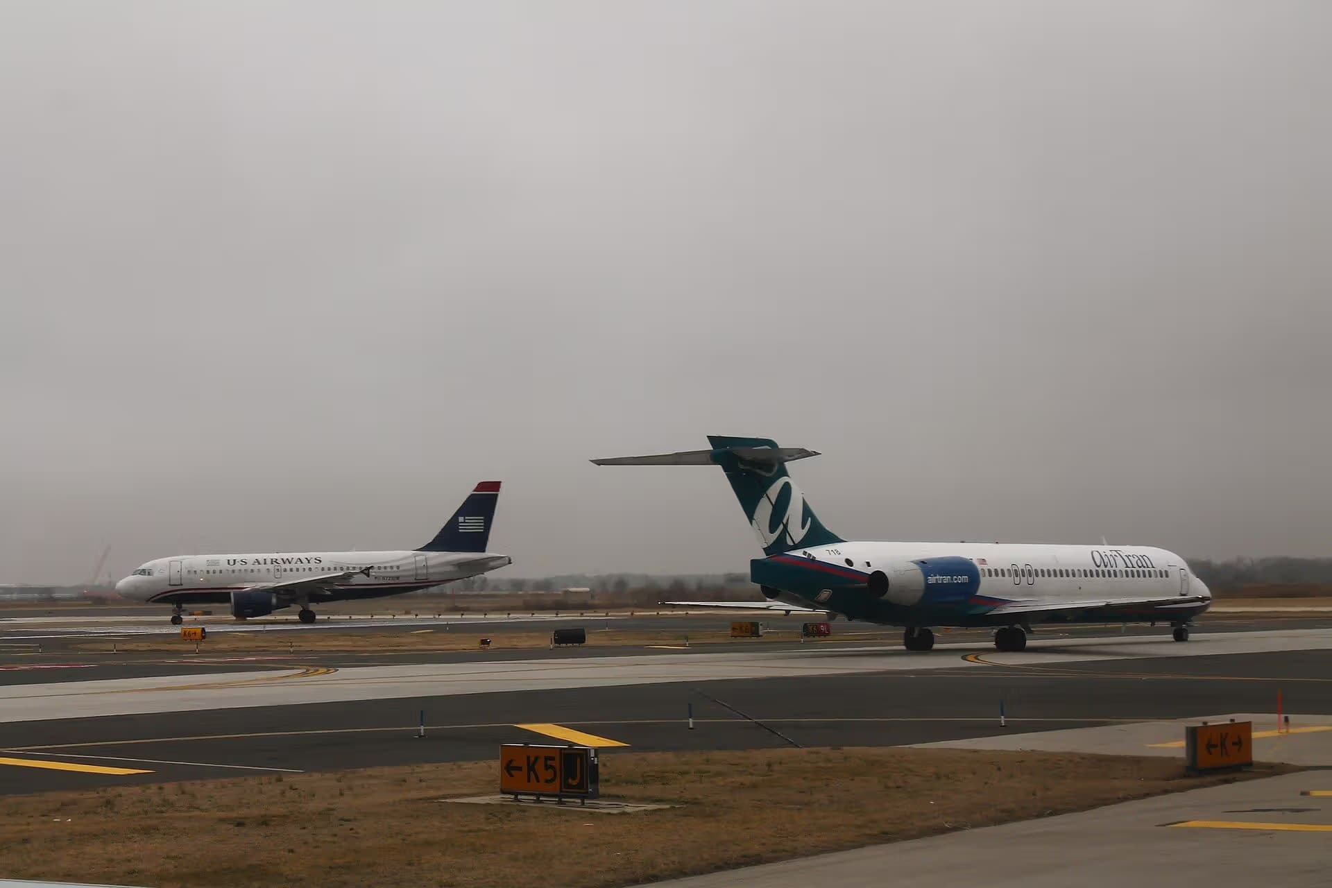 N721UW — Aircraft