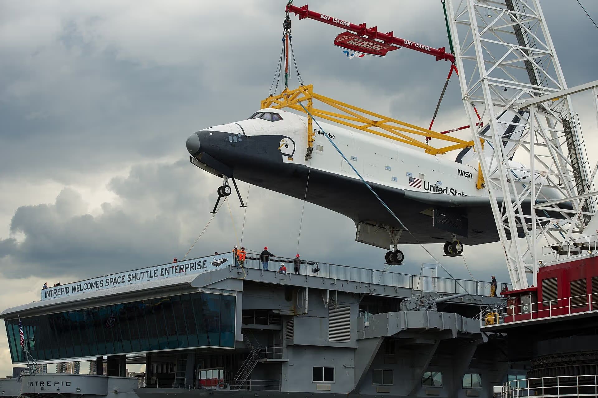 Unidentified — Aircraft