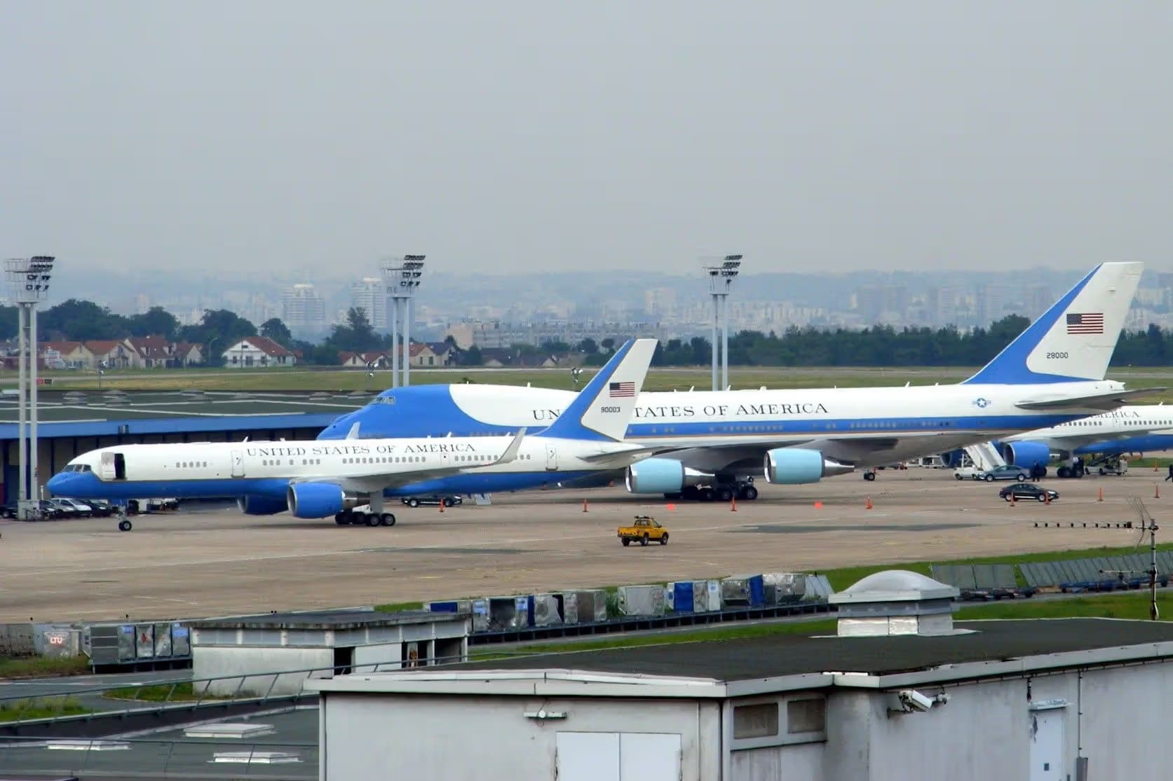 Unidentified — Boeing