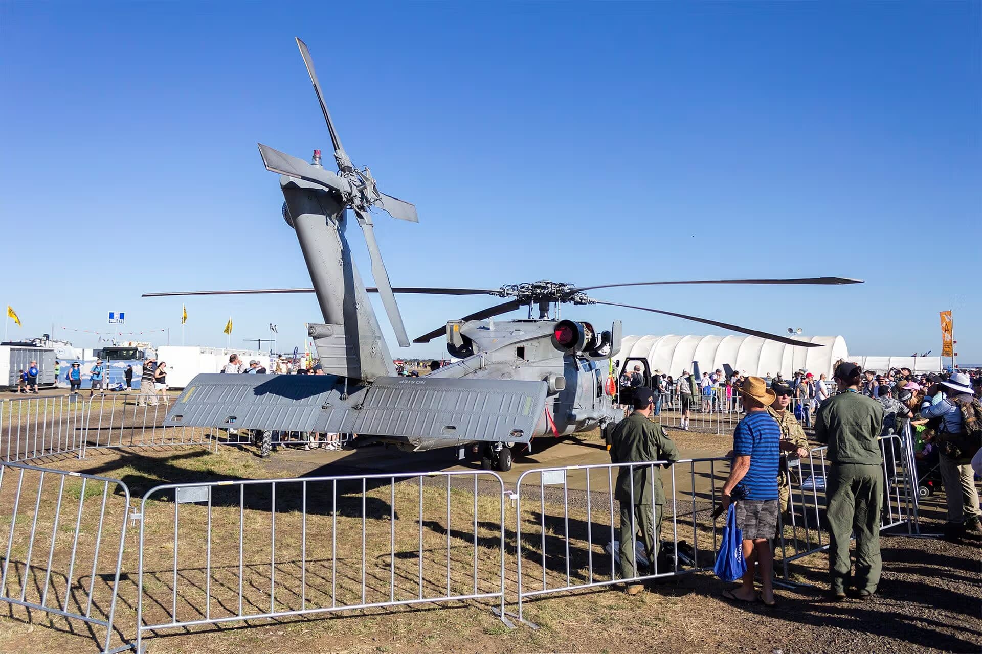 N24 — Helicopter