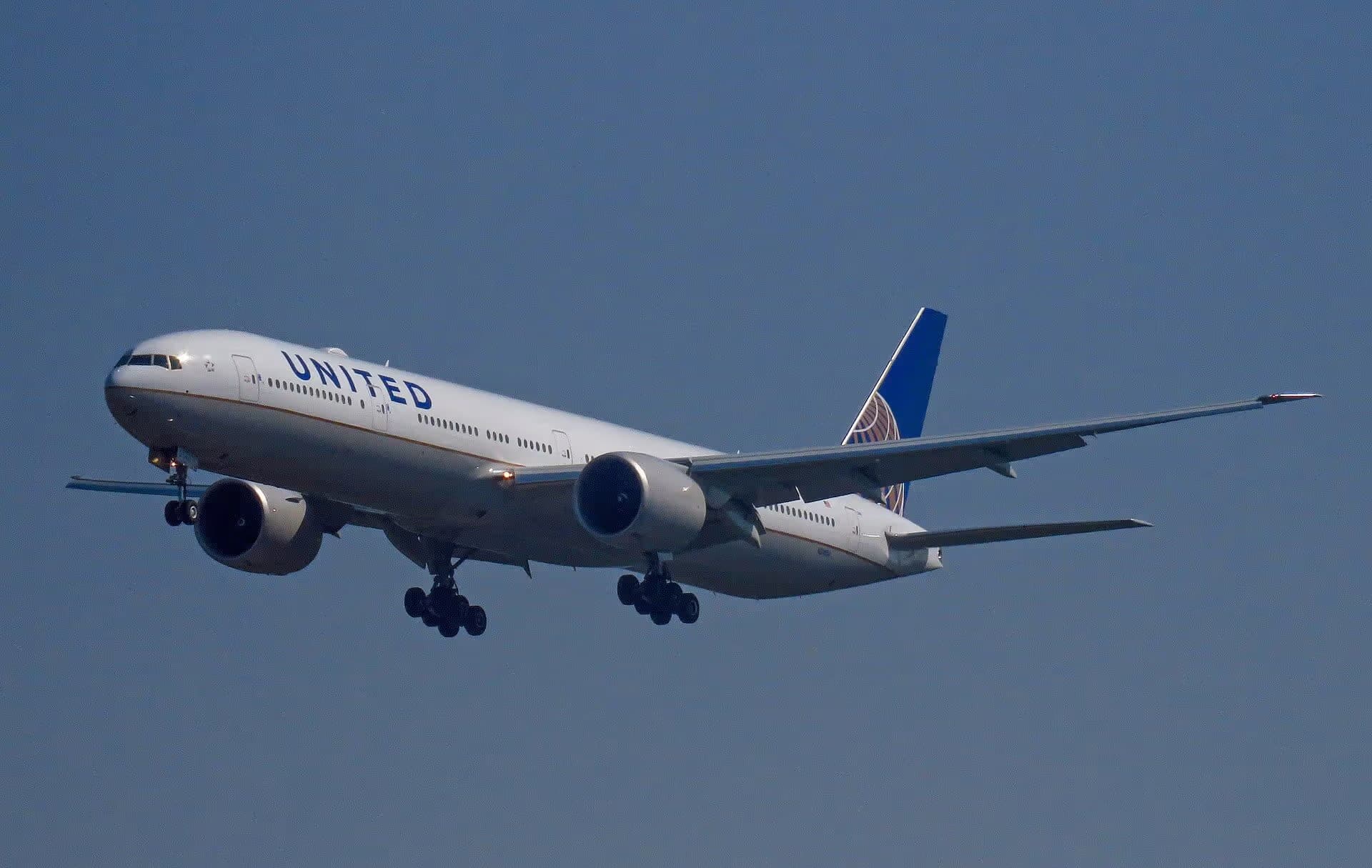 N2140U — Boeing