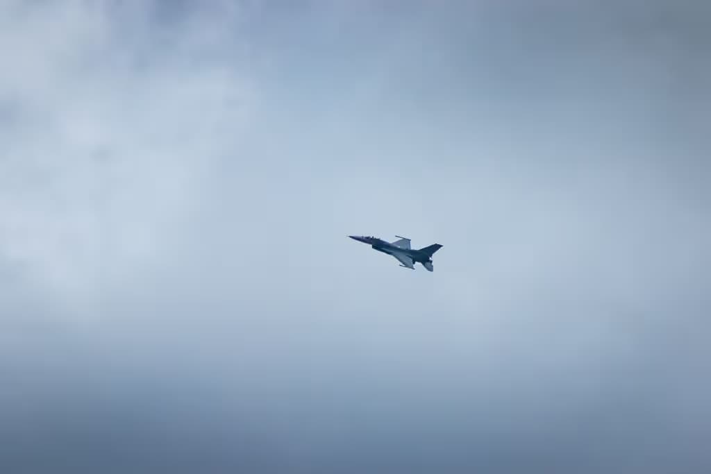 Unidentified — Aircraft