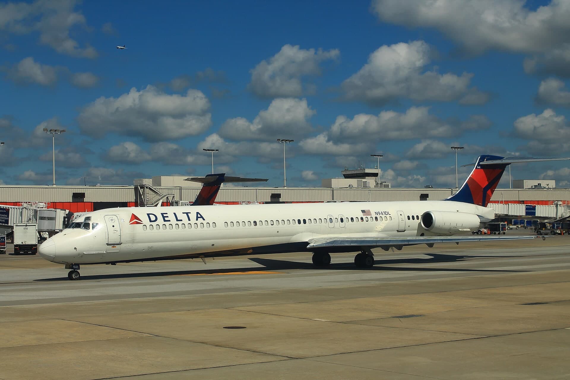 N941DL — Aircraft