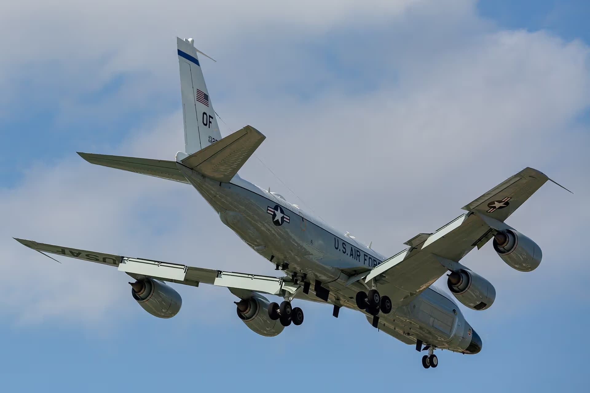 Unidentified — Boeing
