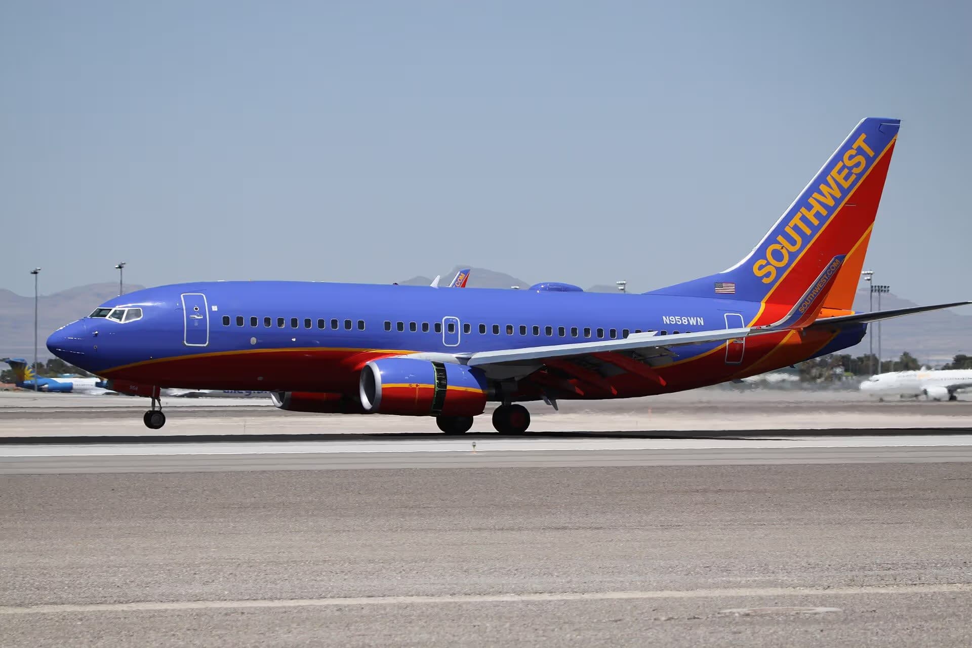 N958WN — Boeing