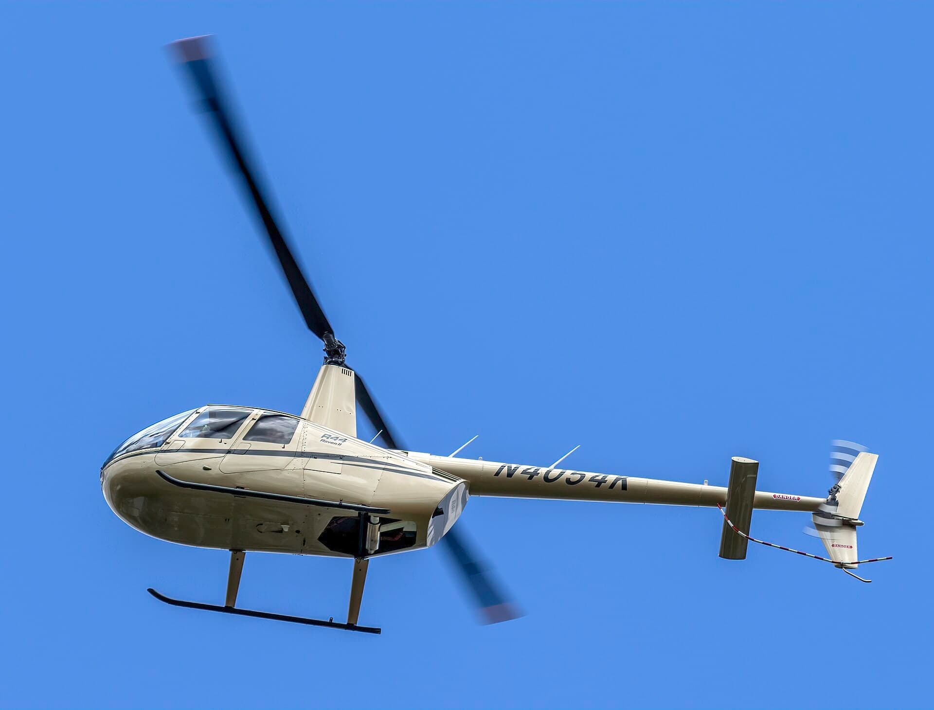 N4054K — Robinson