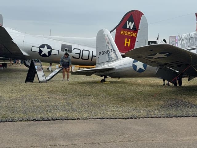 N60795 — 1943 Consolidated Vultee BT-13A