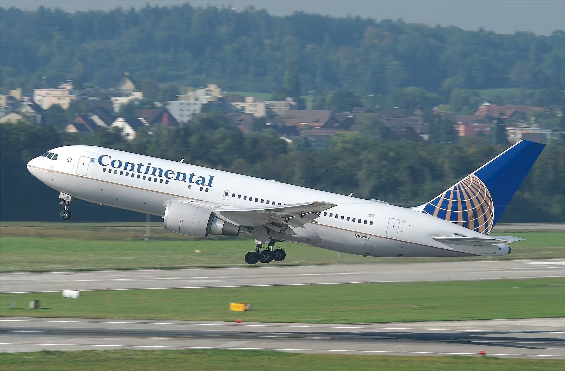 N67157 — Boeing