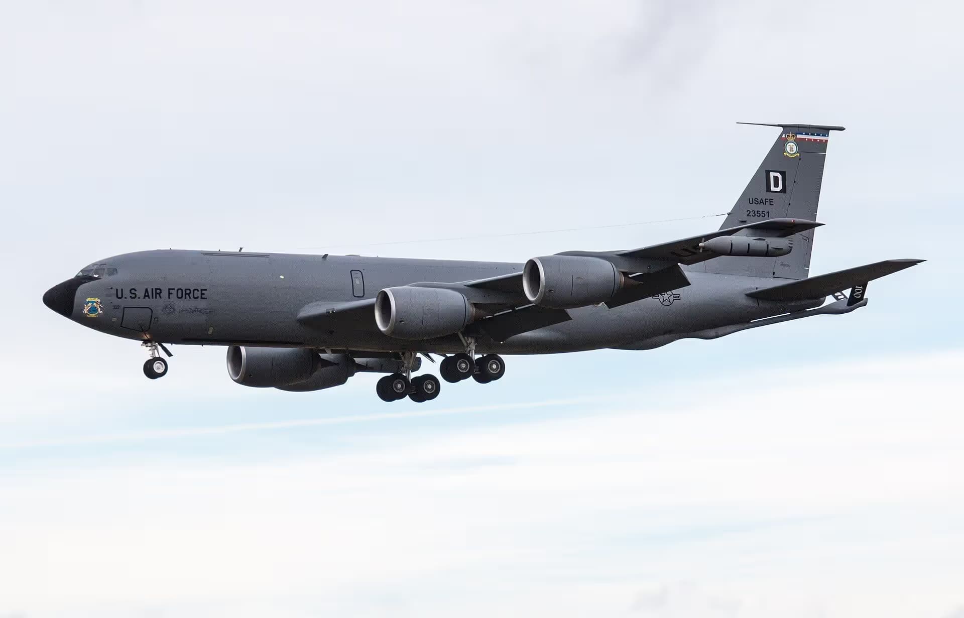 Unidentified — Boeing