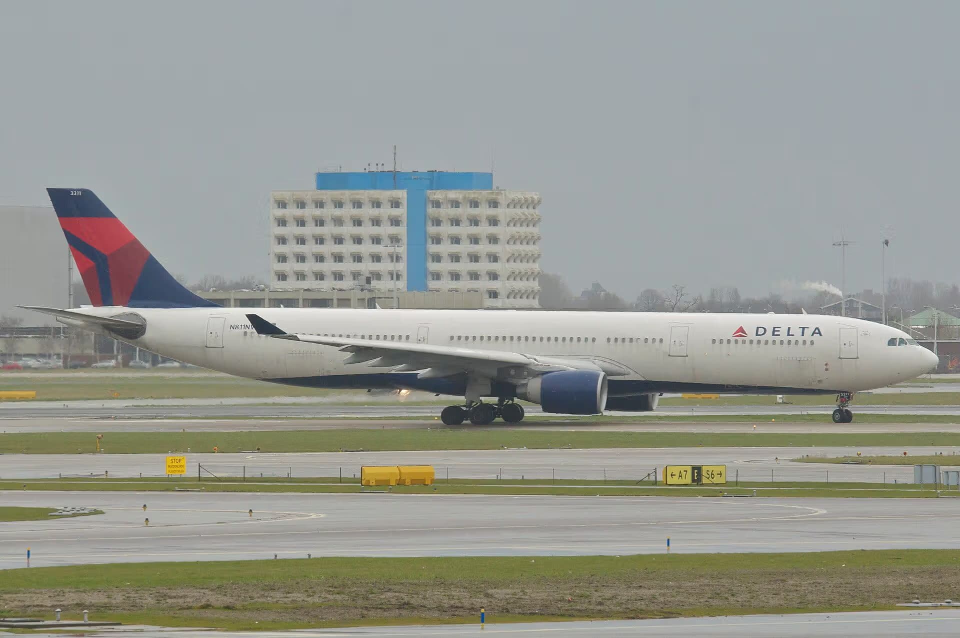 N811NW — Airbus