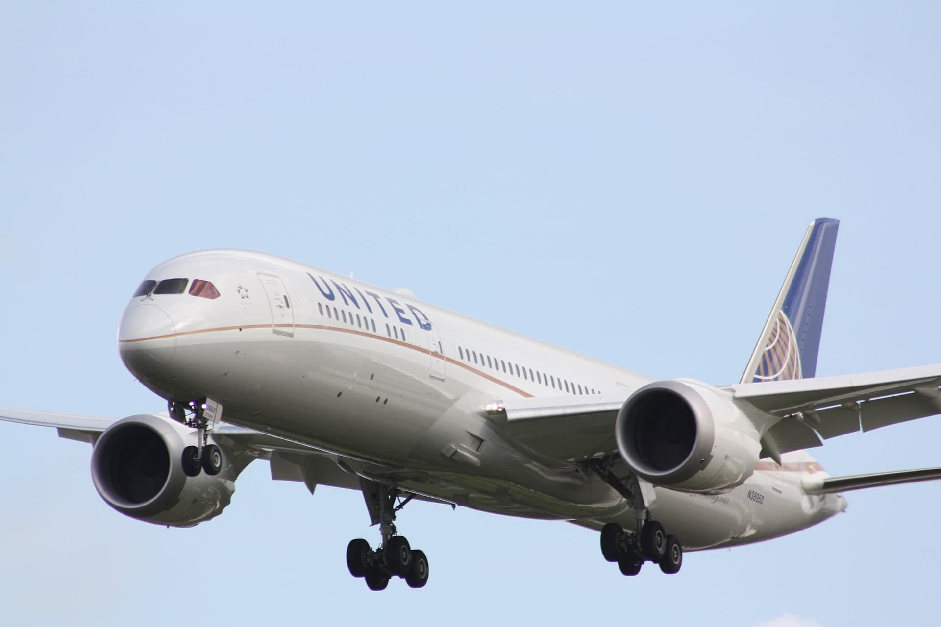 N38950 — Boeing