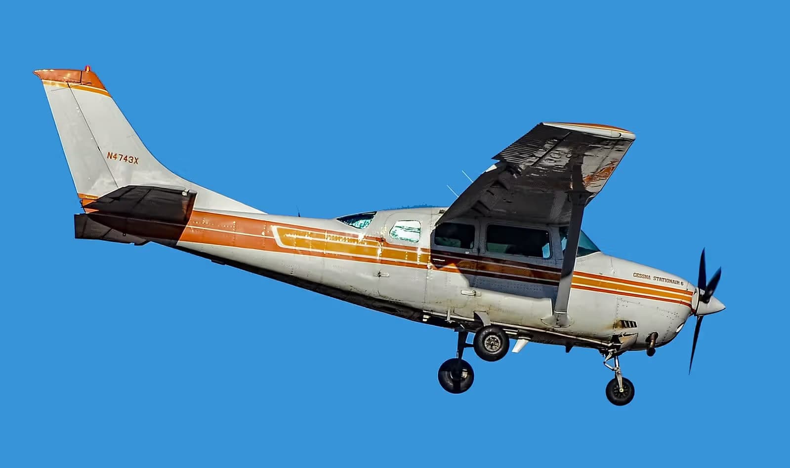 N4743X — Cessna