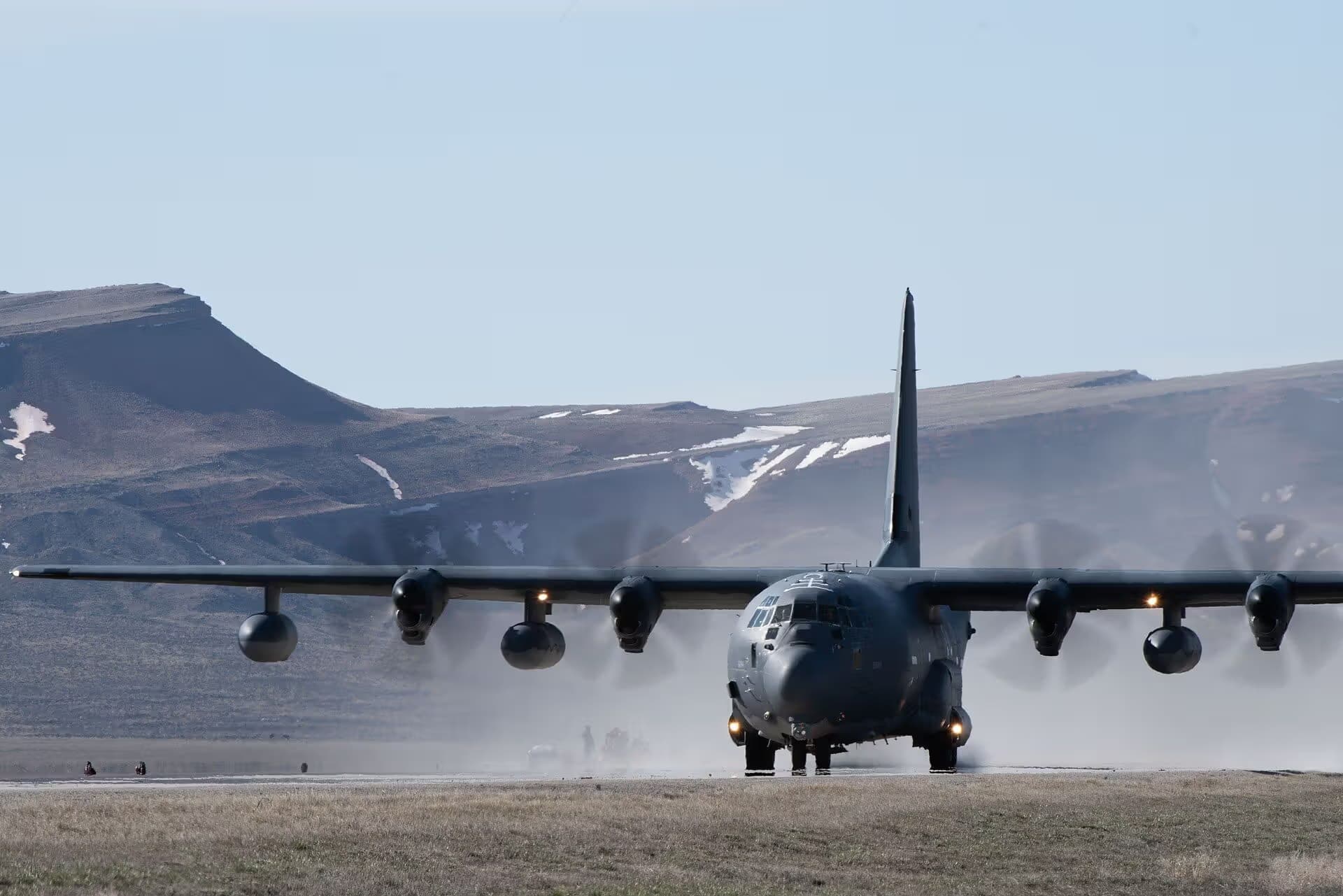 Unidentified — Aircraft