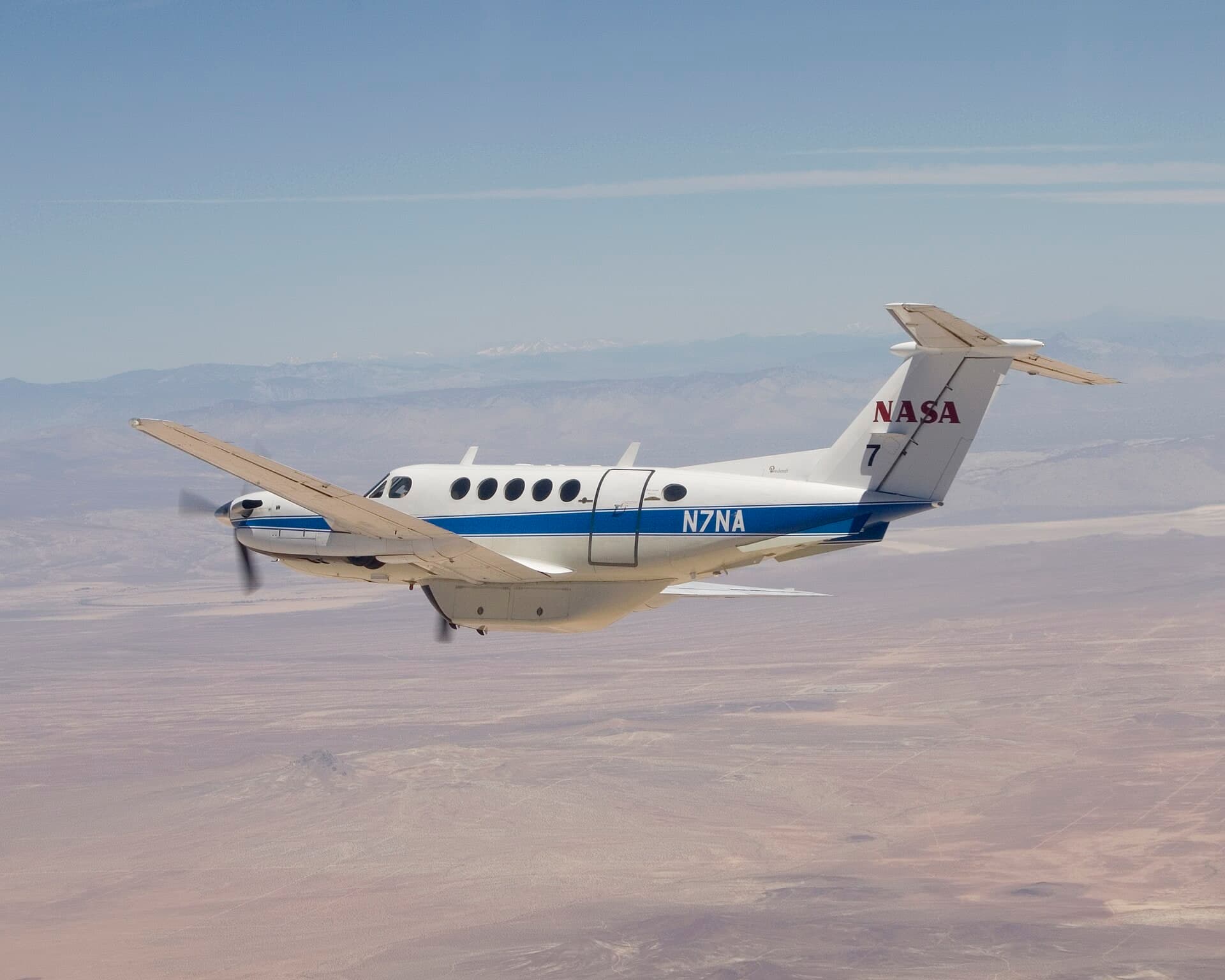 N7NA — Beechcraft