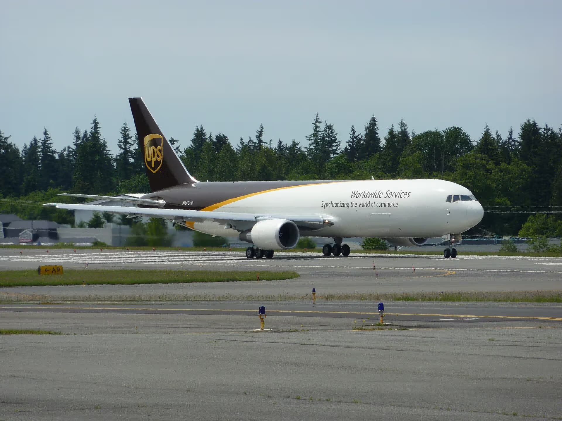 N340UP — Boeing