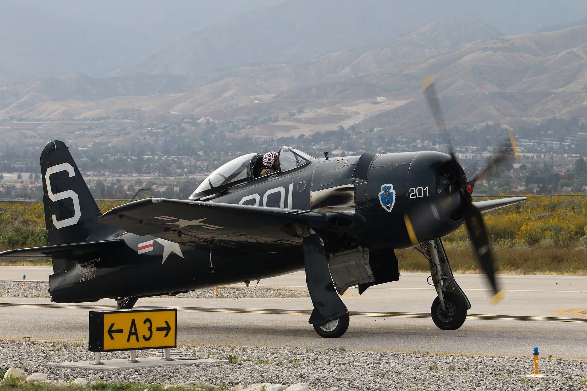 N7825C — Single-engine aircraft