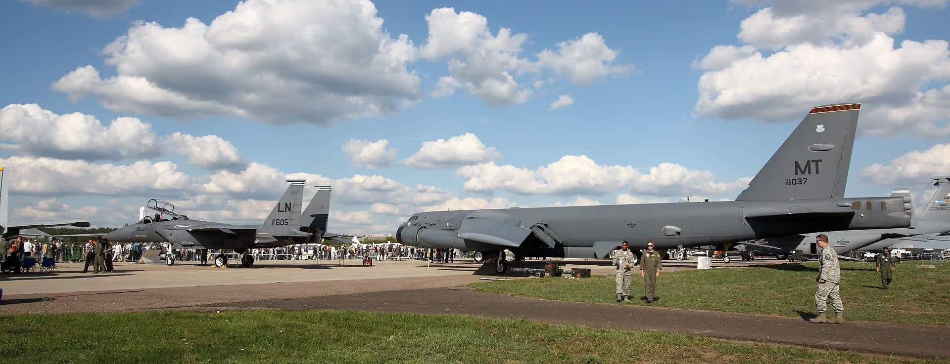 Unidentified — Aircraft