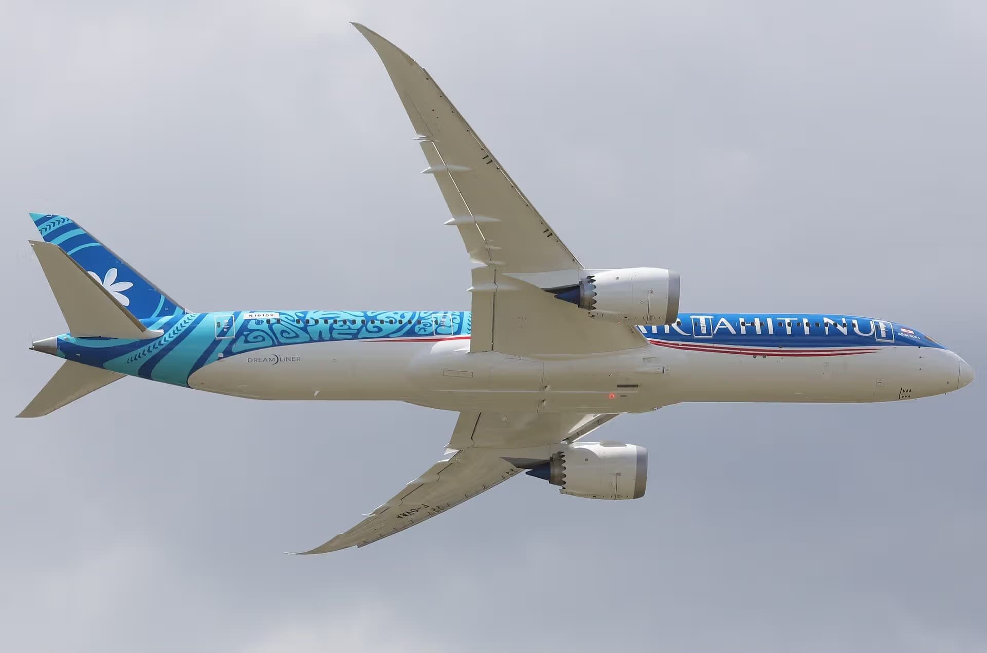N1015X — Twin-engine aircraft