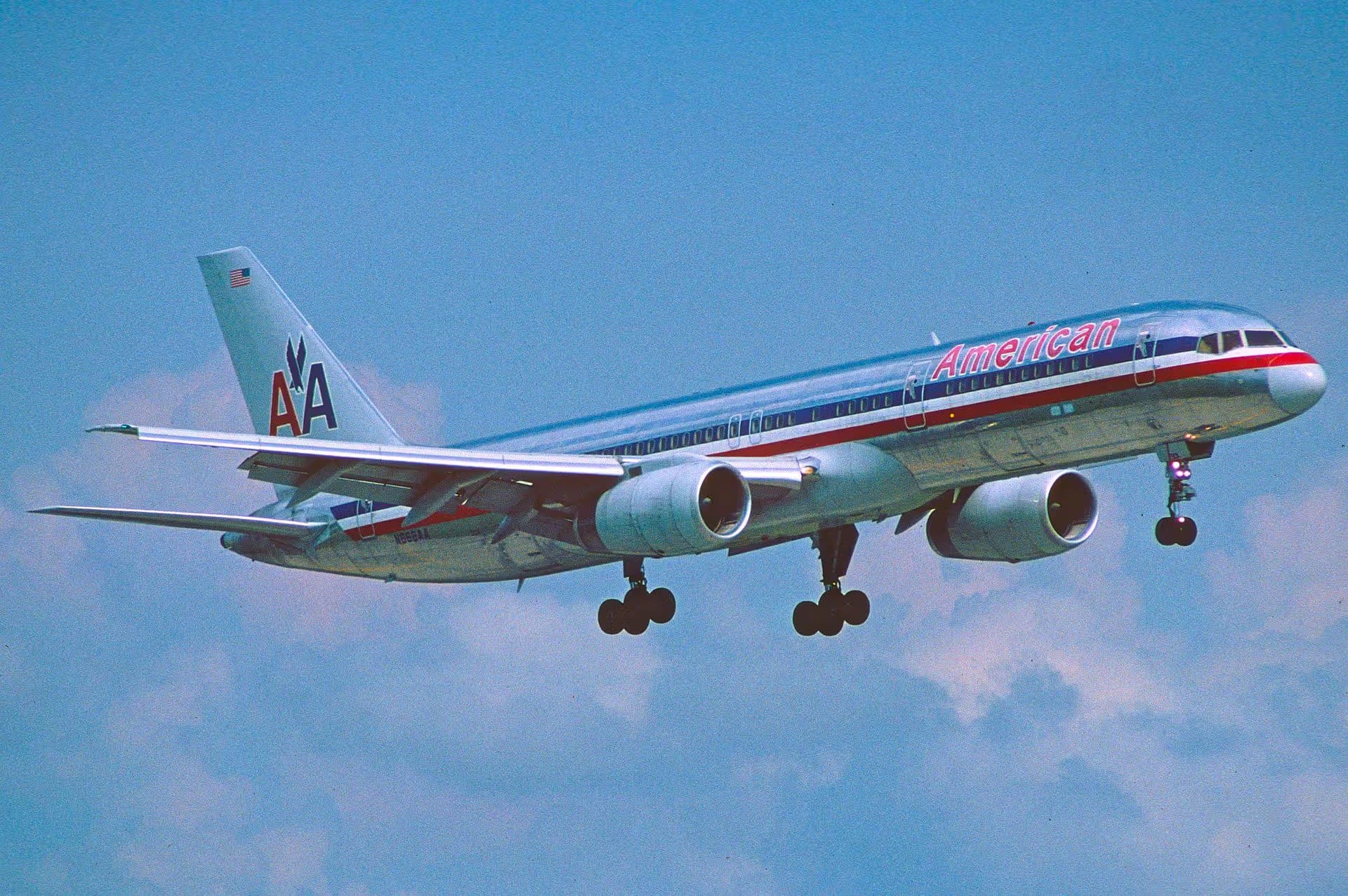 N662AA — Boeing