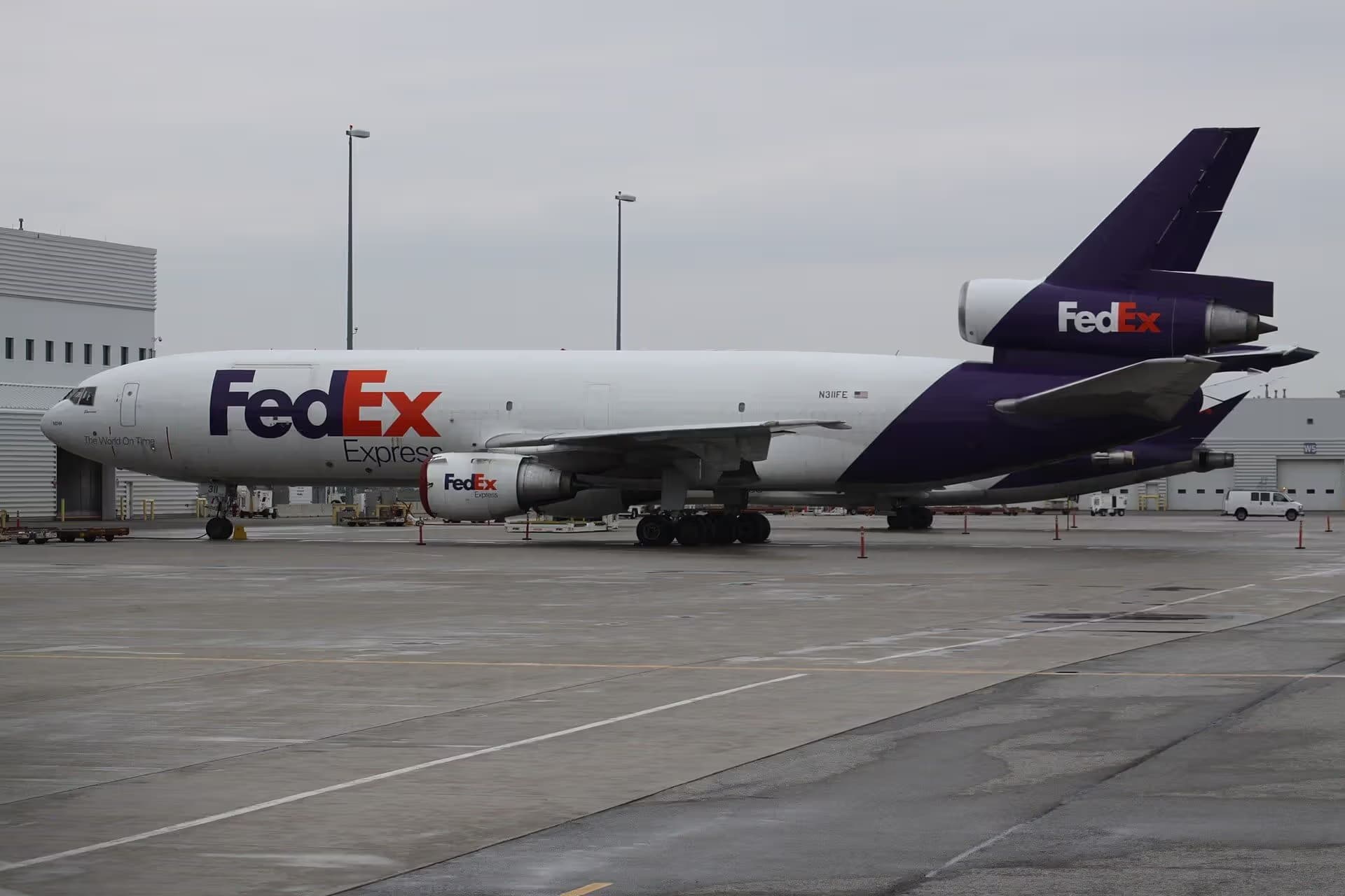 N311FE — Aircraft