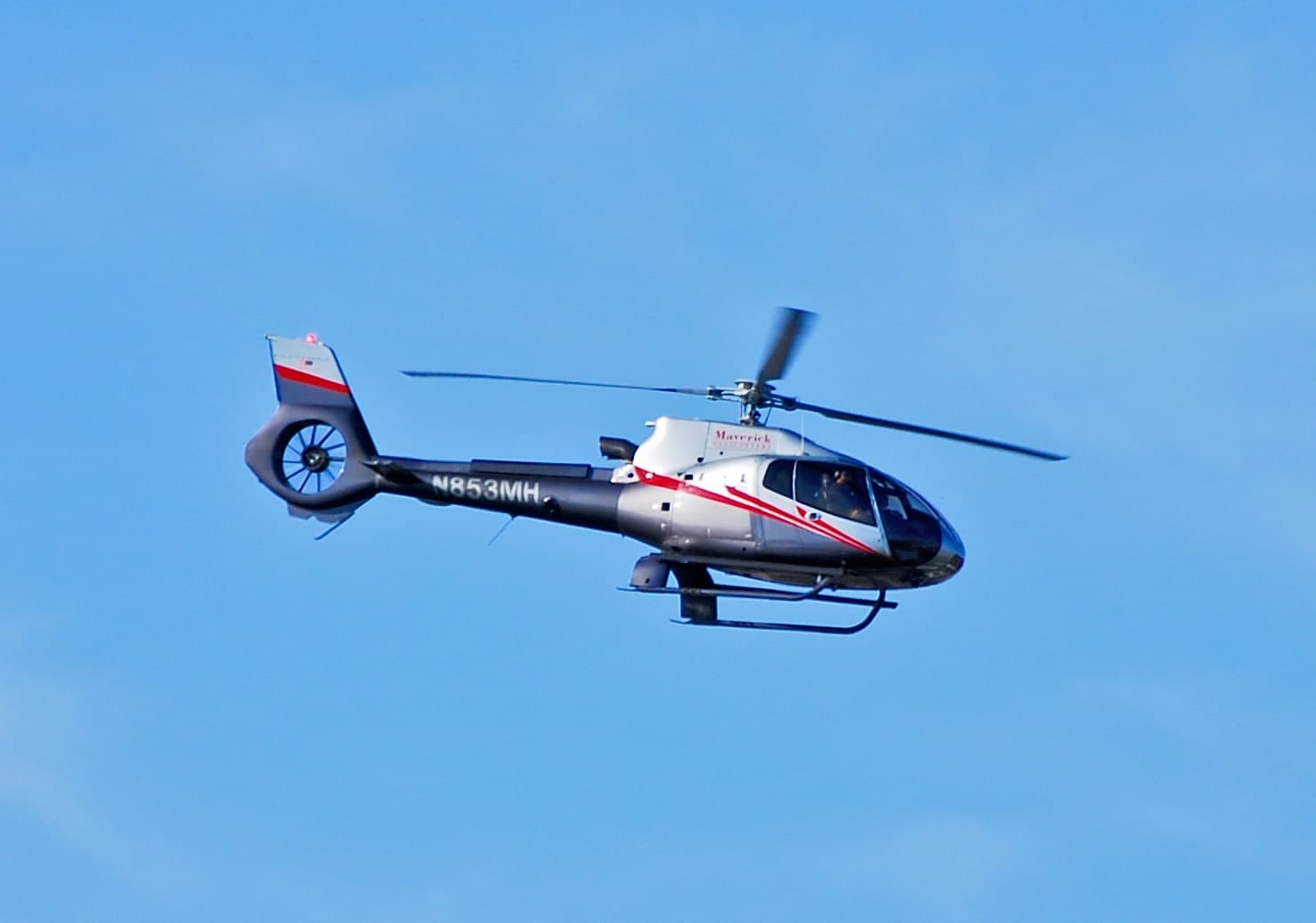 N853MH — Helicopter