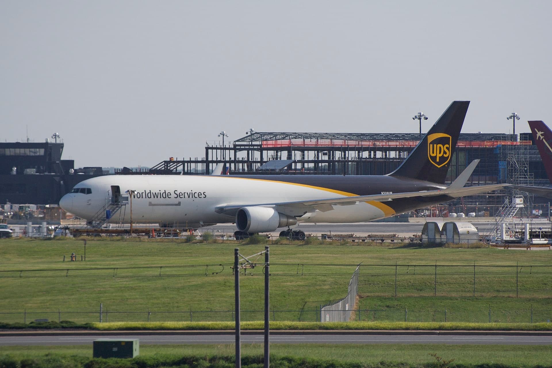 N306UP — Boeing