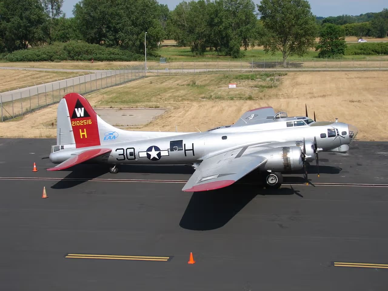 Unidentified — Aircraft