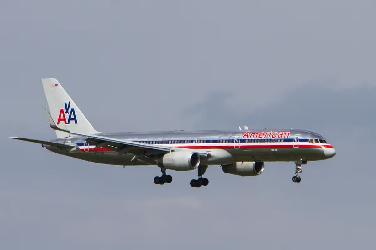N677AN — Boeing