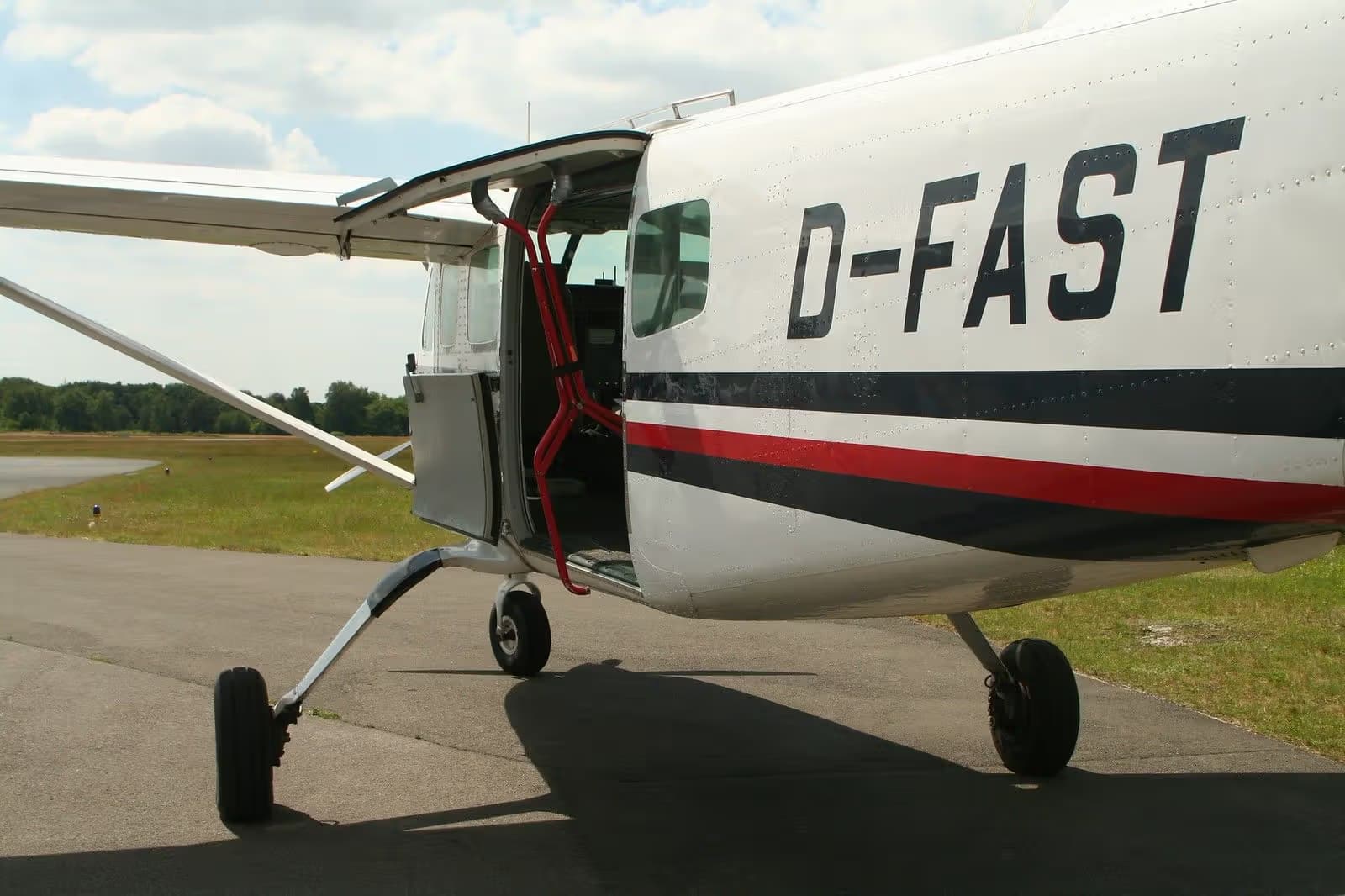 D-FAST — Single-engine aircraft